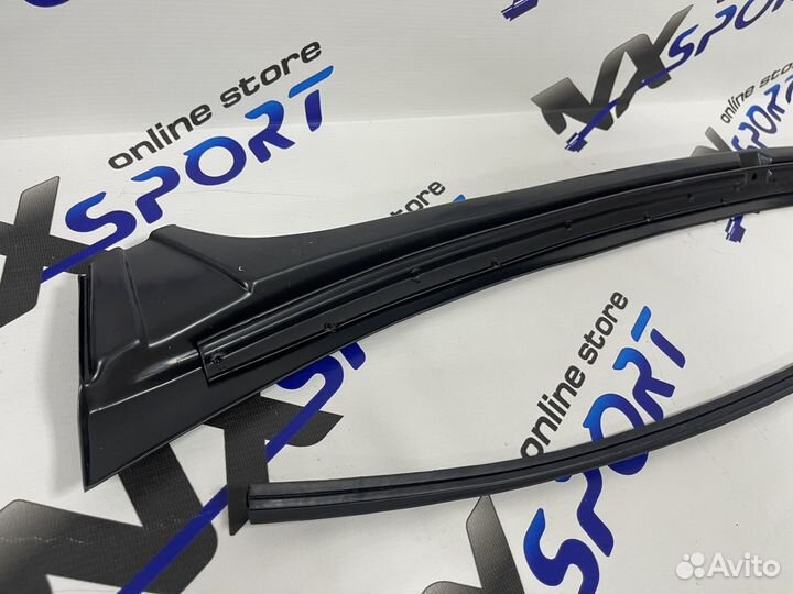 Накладка/жабо в проем заднего стекла Гранта седан