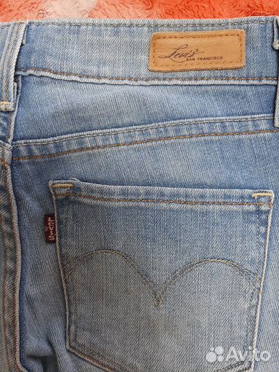 Женские джинсы Levi's