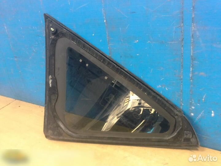 Стекло кузовное глухое правое Nissan Murano (Z50)