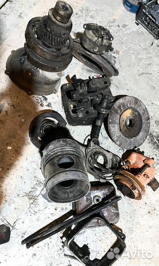 Запчасть на двигатель