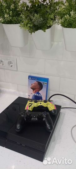 Продам плестейшен PS4