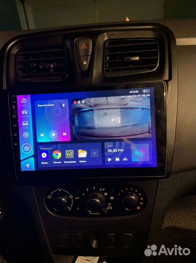 Магнитола на андройде Teyes 4/64 для Рено