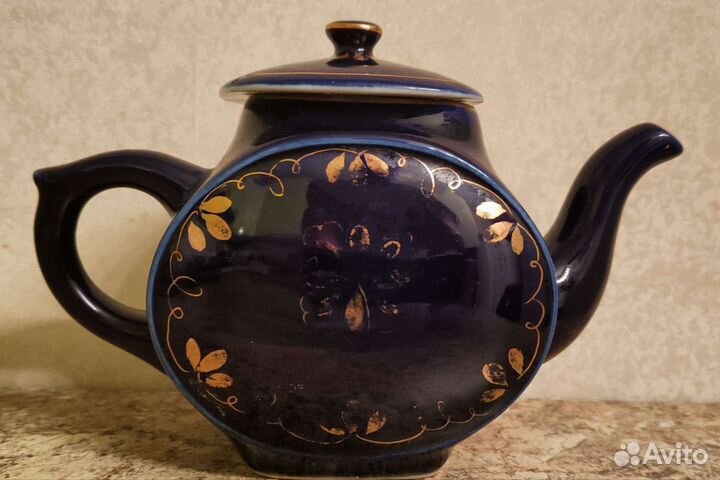 Винтажный заварочный чайник. Гжель