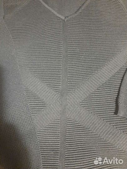 Свитер женский guess М