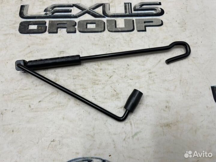 Ручка домкрата Land Rover Range Rover Velar L560