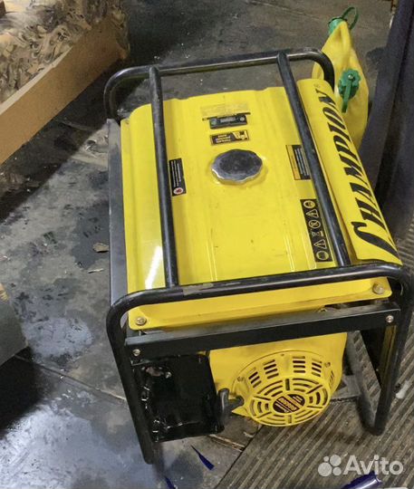 Генератор бензиновый