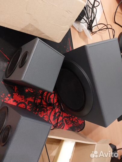 Компьютерные колонки 2.1