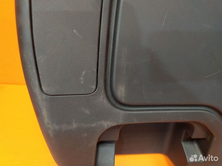 Обшивка двери багажника Land Rover Discovery Sport