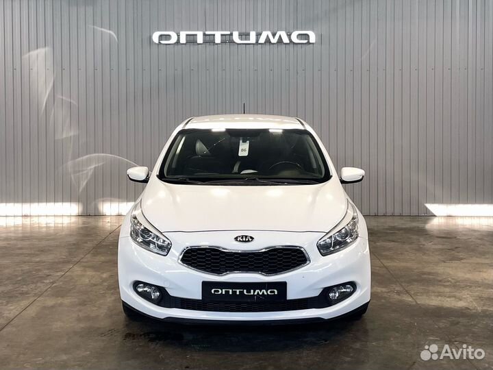 Kia Ceed 1.6 AT, 2013, 173 997 км