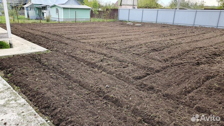 Вспашка земли