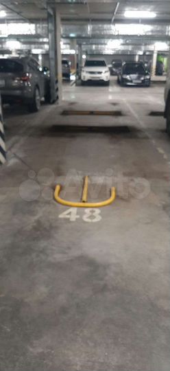 Машиноместо, 14 м²