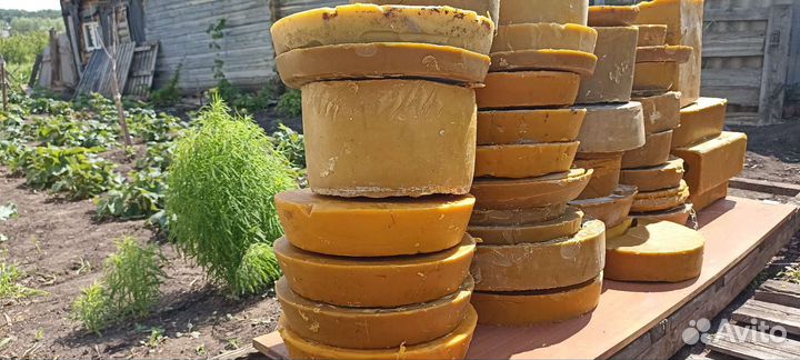 Пчелиный воск