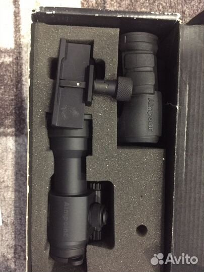 Калиматорный прицел aimpoint