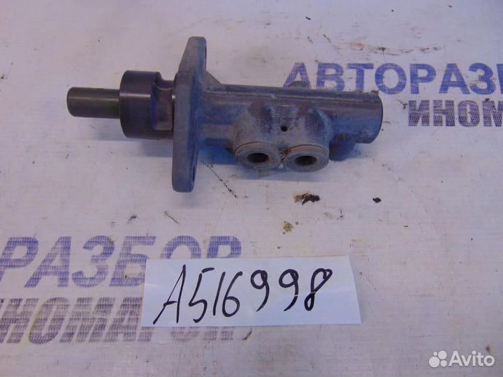 Цилиндр тормозной главный для Volkswagen Polo 3 1