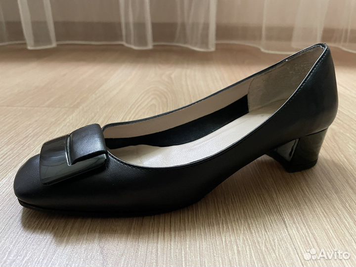 Туфли женские 35 размер