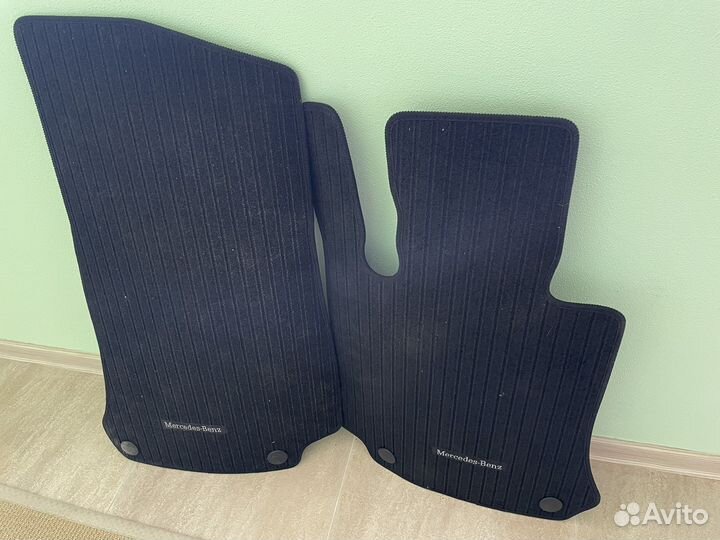 Автомобильные коврики текстильные