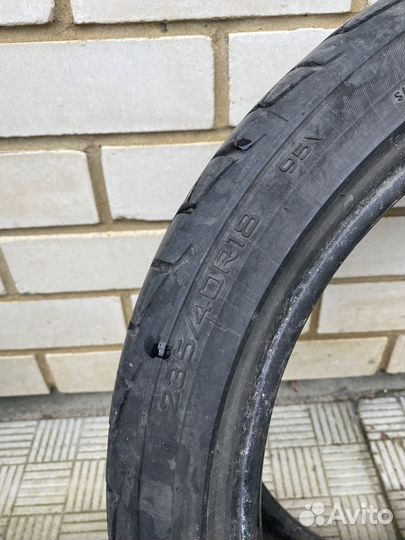 Triangle TR968 235/40 R18