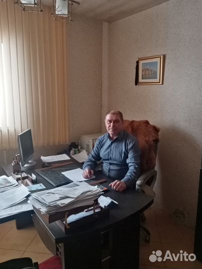 Юрист. Все касаемое зем. участков и объектов недв