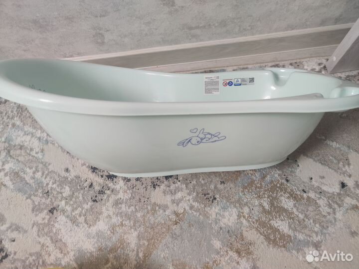 Ванночка для купания новорожденного