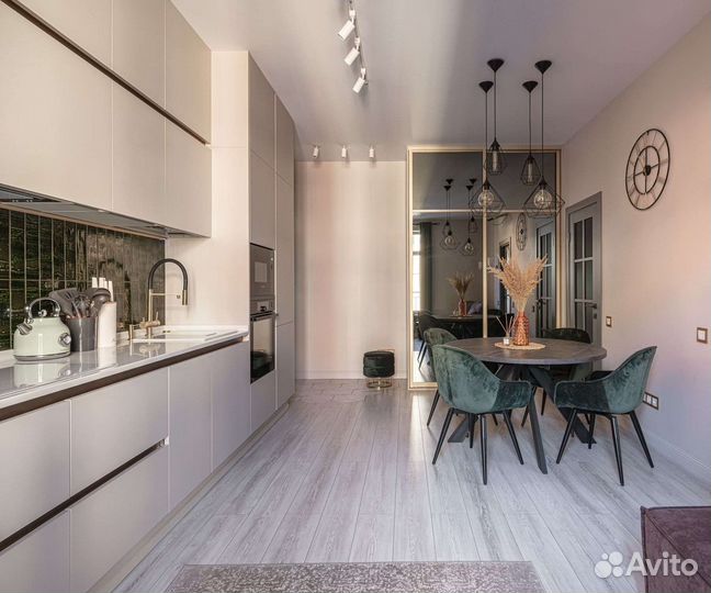 Угловая кухня на заказ. Фабрика