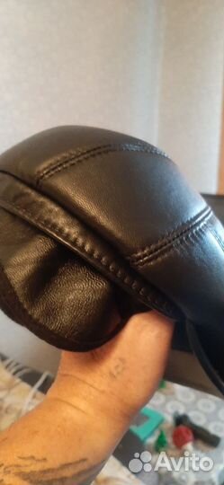 Мужская кепка из натуральной кожи