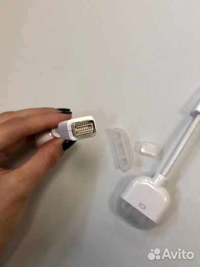 Адаптер Apple Mini DisplayPort на VGA