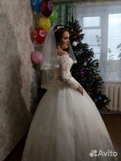 Платье свадебное