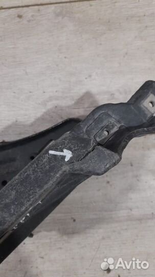 Суппорт фары правый Mercedes W212 E Class С 2013