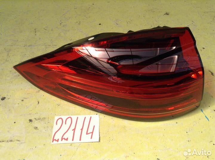 Porsche Cayenne фонарь задний левый в крыло