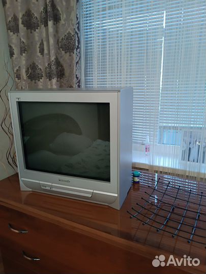 Телевизор panasonic бу