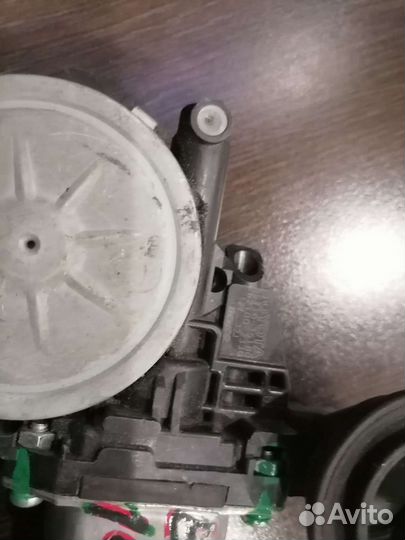 Моторчик стеклоподъемника тойота королла е150