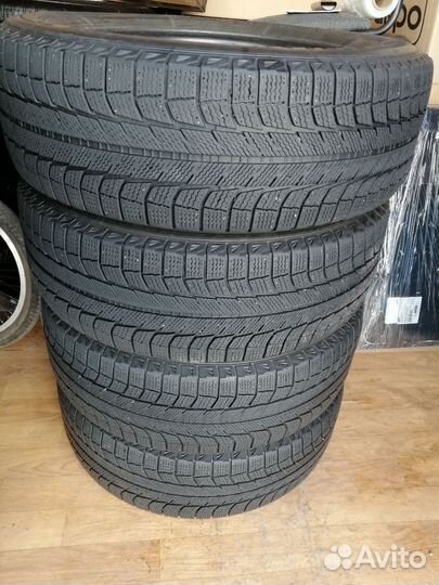 Michelin Latitude X-Ice 235/60 R18