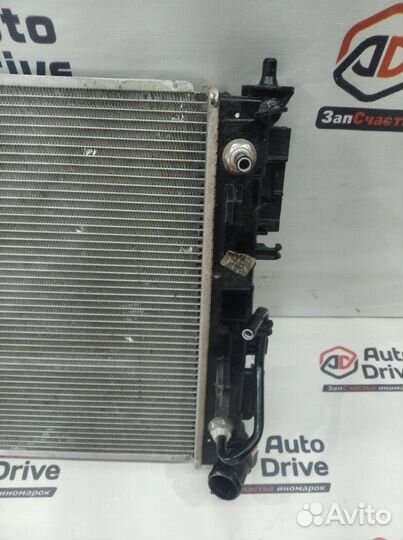 Радиатор охлаждения двигателя Kia Rio 4 2022