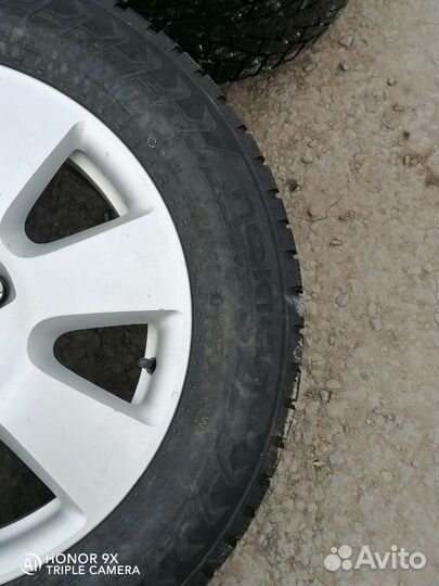 Продам колеса на Таурег