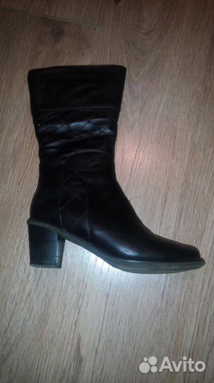 Сапожки женские 38 и 40 размеры