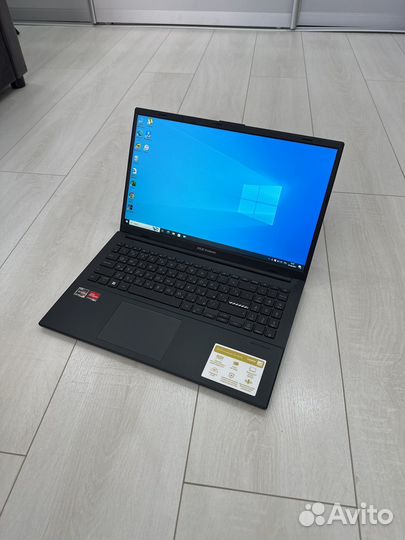 Ноутбук Asus