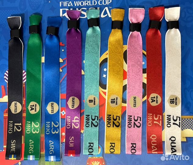 Набор 9 эксклюзивных матчевых браслетов fifa 2018