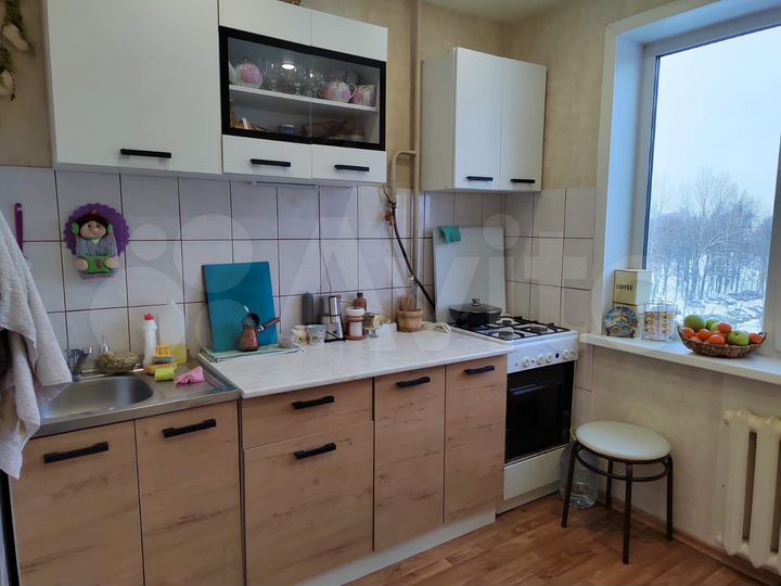 2-к. квартира, 49 м², 6/9 эт.