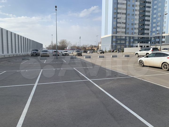 Машиноместо, 14 м²