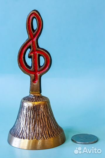 Колокольчики бронзовые