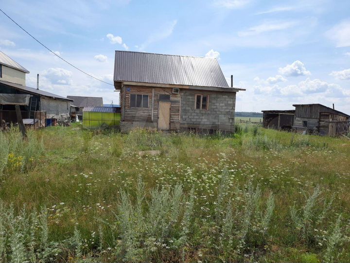 Дом 49 м² на участке 15 сот.