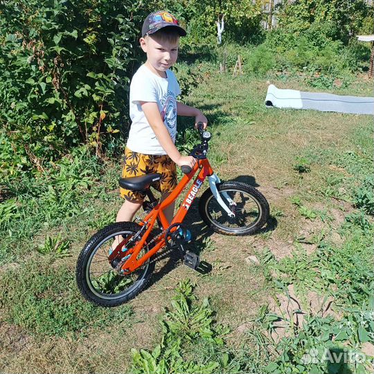 Детский велосипед бу 16
