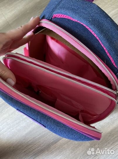 Продам пенал и портфель новые