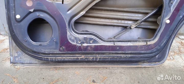 Дверь задняя правая Opel Zafira B