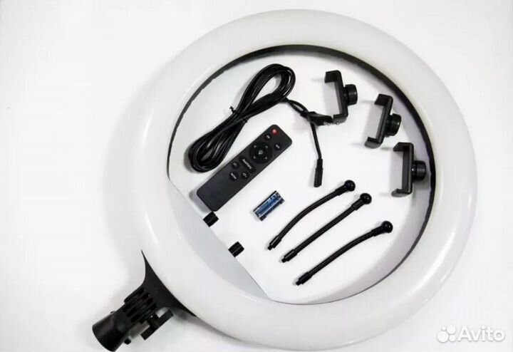 Кольцевая лампа 45 см со штативом