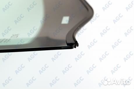 Стекло лобовое Opel Zafira II (с/без дд)