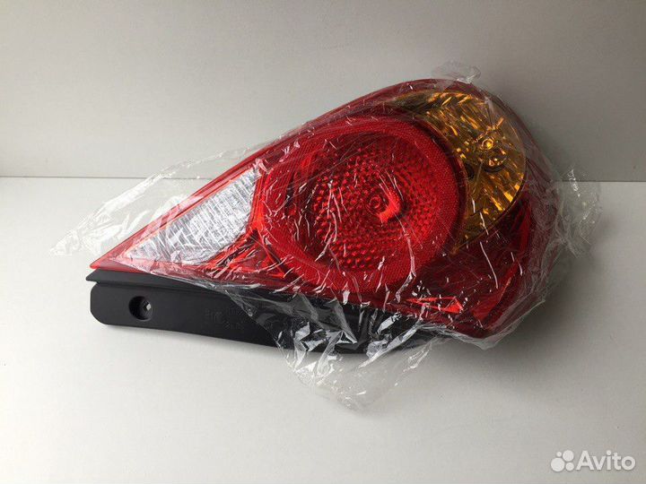 Фонарь задний левый Kia Spectra 2000-2011