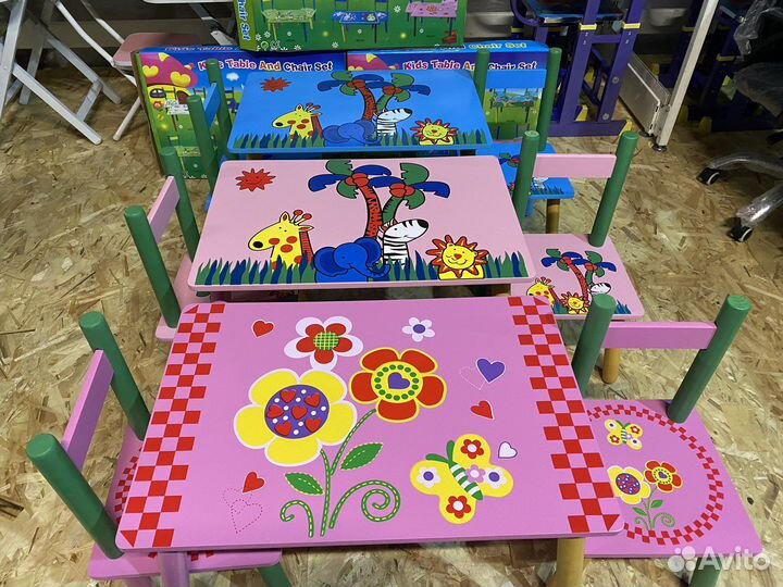 Детский стол и 2 стульчика набор