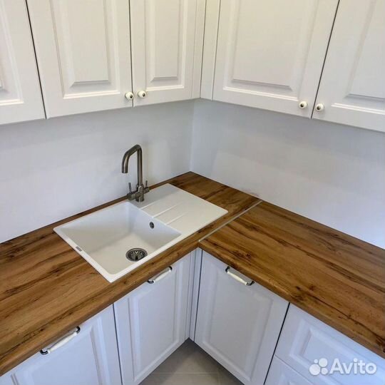 Кухонные гарнитуры