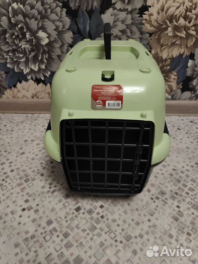 Переноска для кошек и собак